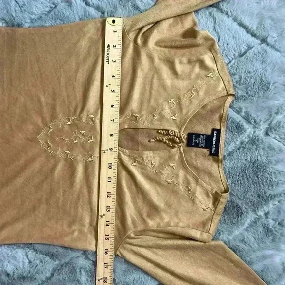 Vintage 90s Express Faux Suede Bell Sleeve Top – Whimsigoth / Boho / Y2K - Picture 8 of 8